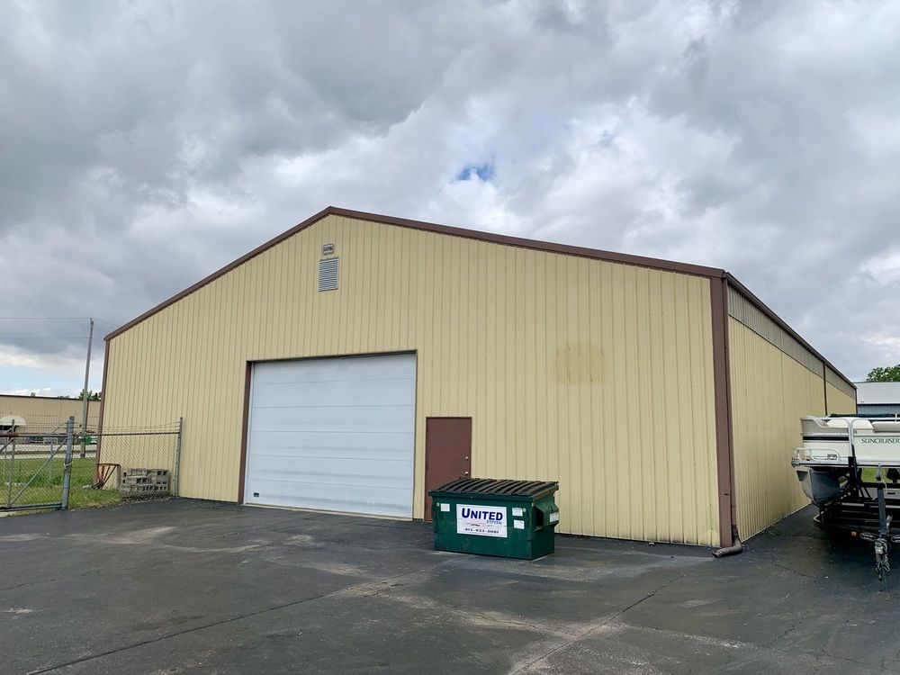 15 W Industrial Dr, Kankakee, IL 60901